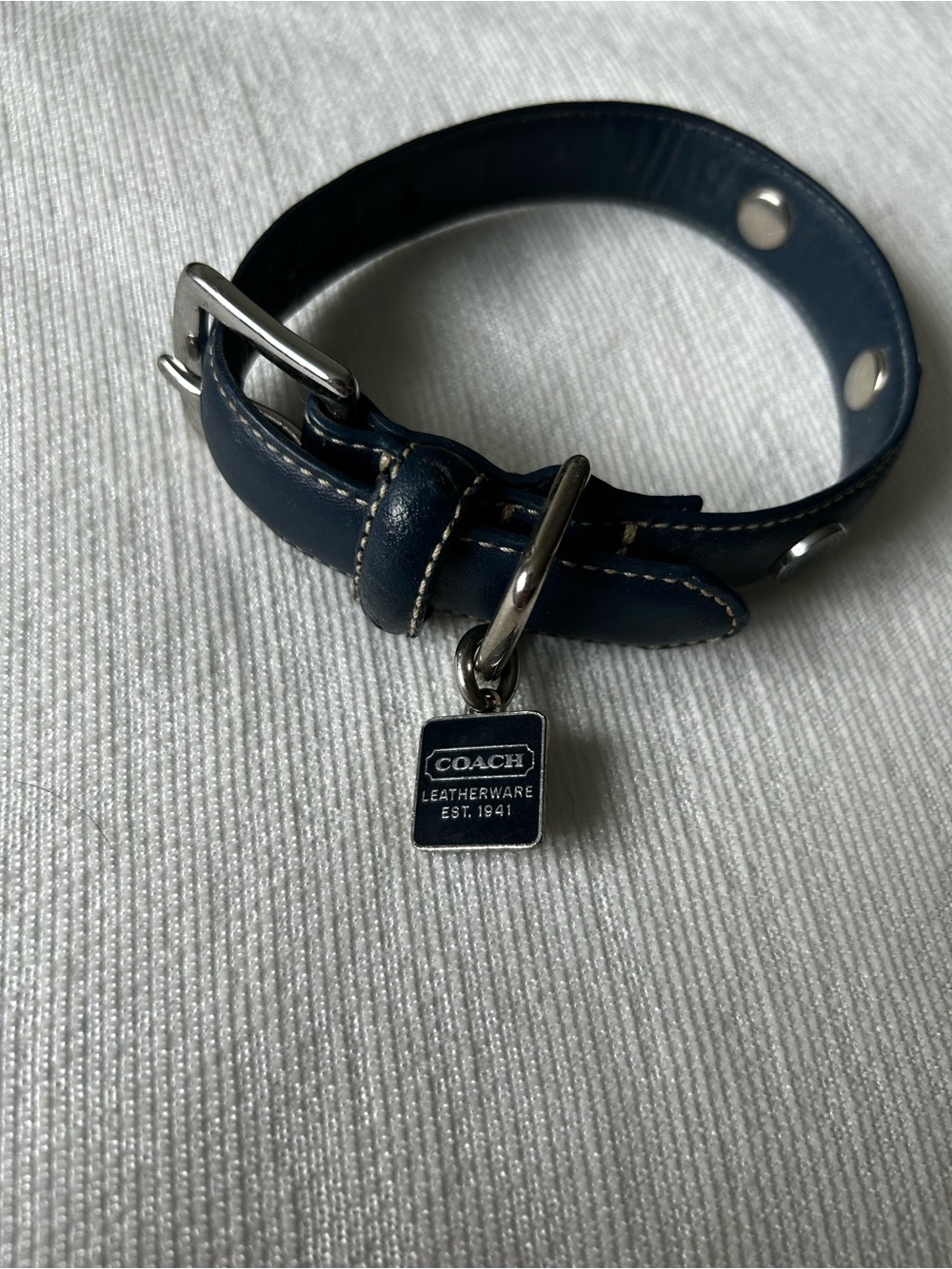 Coach Leather Blue Dog Collar with Silver-Tone Hardware and Coach Charm - Picture 6 of 10